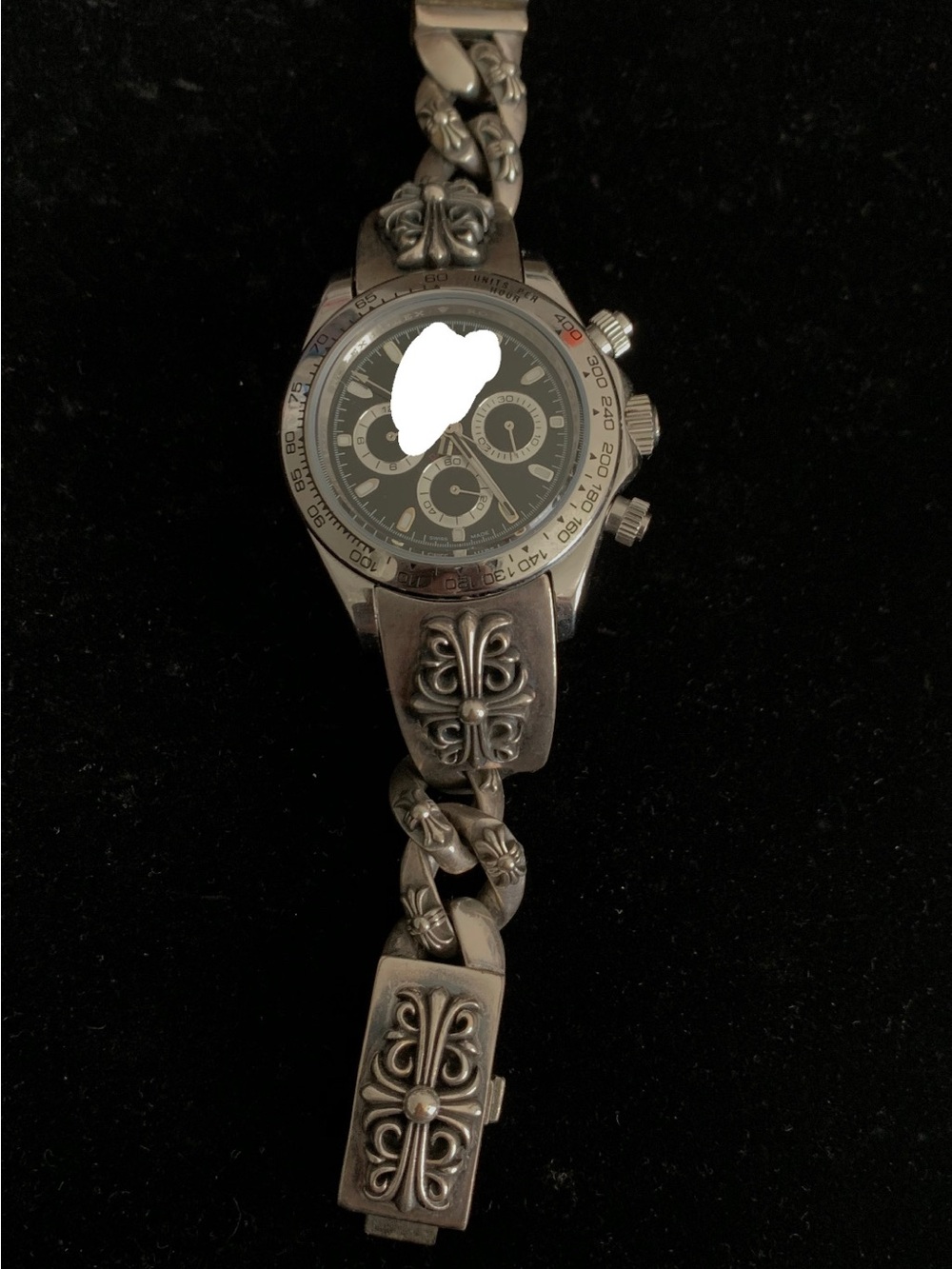 Chrome hearts